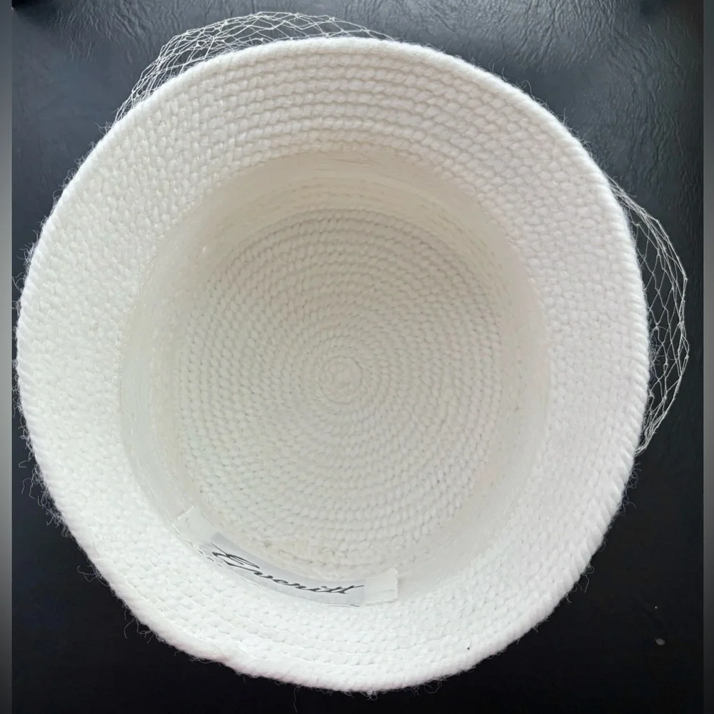 Everitt Vintage Hat Wool bucket bow fishnet face cover Cream White 6.75” Opening - Picture 5 of 9